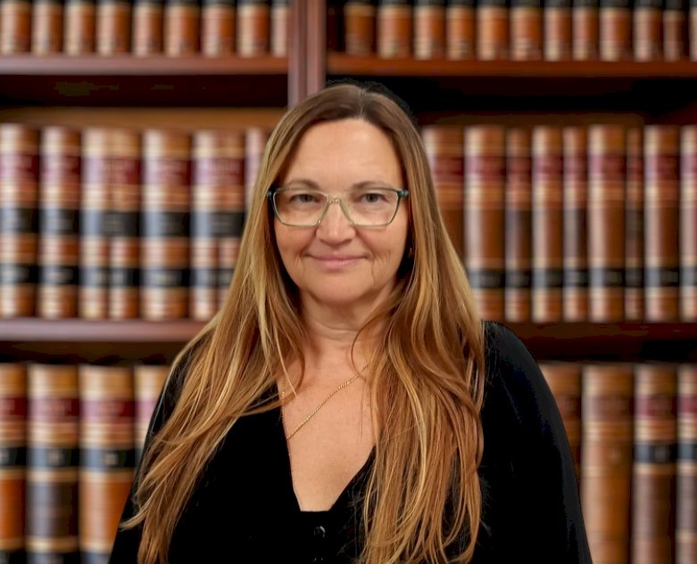 Descriptive Alt Text